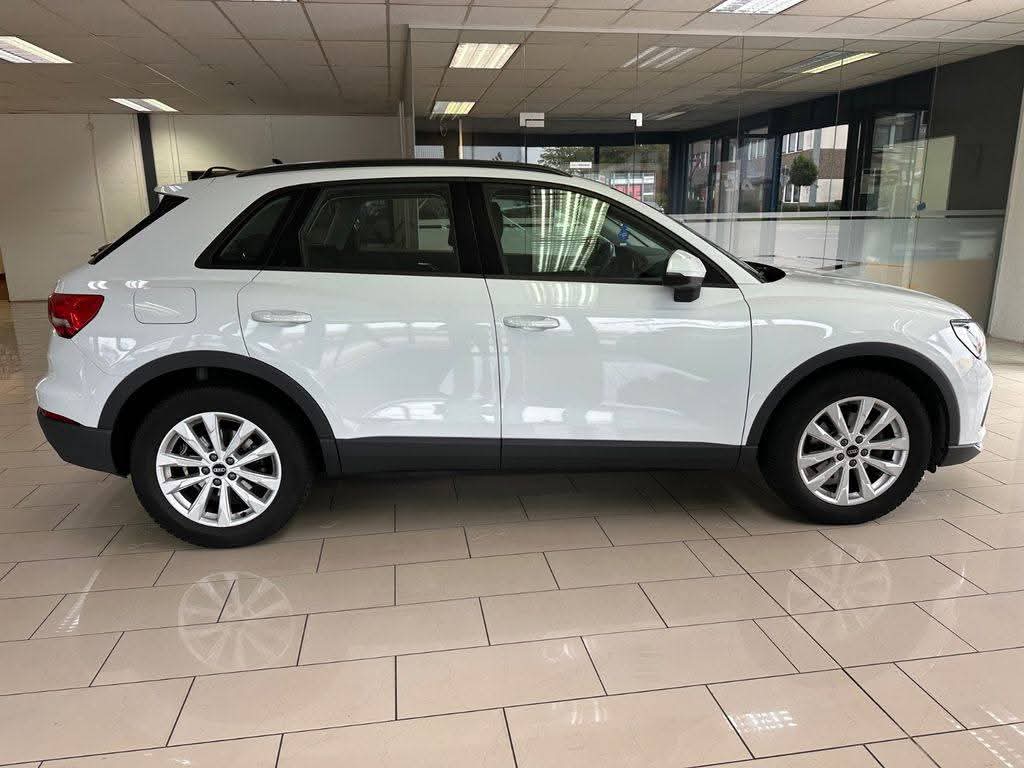 Audi Q3 35 TFSI TOT-WINKEL-AUT-VIRTUAL