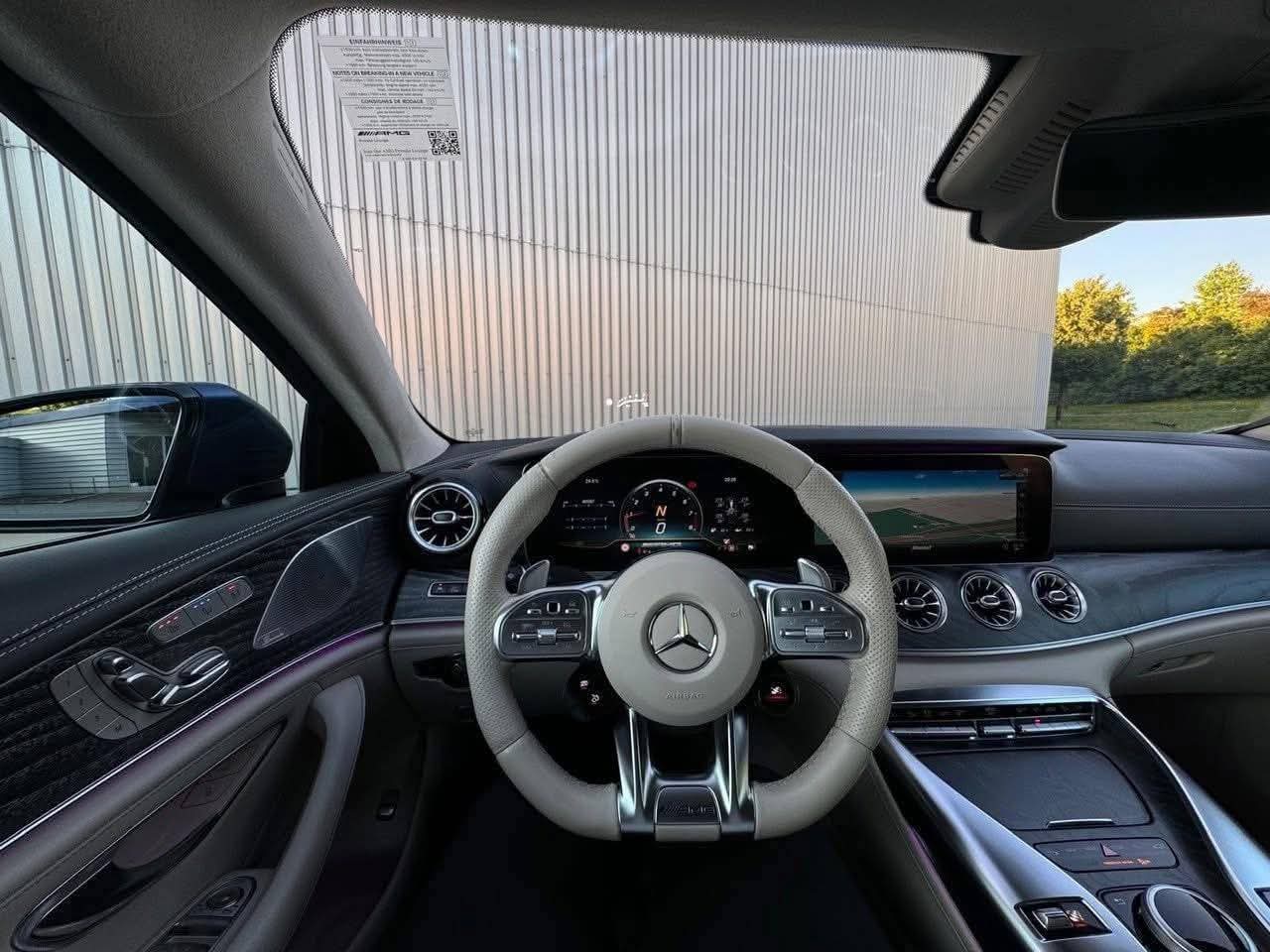 MERCEDES-BENZ AMG GT 4 63 S Limited