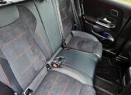 Mercedes-Benz GLA 200 D AMG Line | panoramique | full black | lumière ambiante