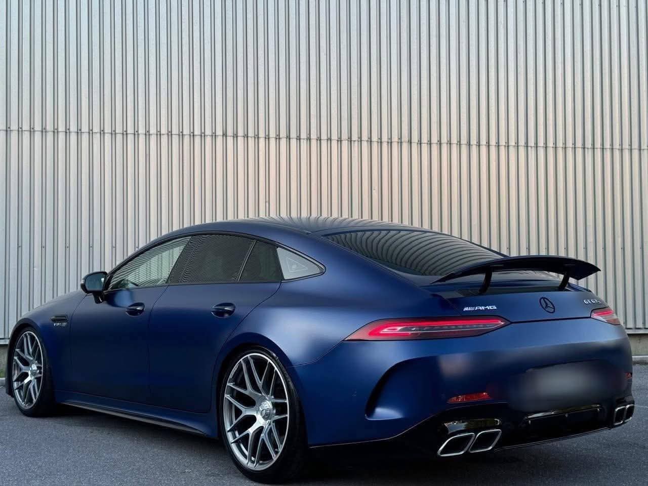 MERCEDES-BENZ AMG GT 4 63 S Limited