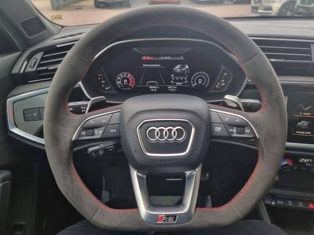 AUDI RSQ8 quattro tiptronic