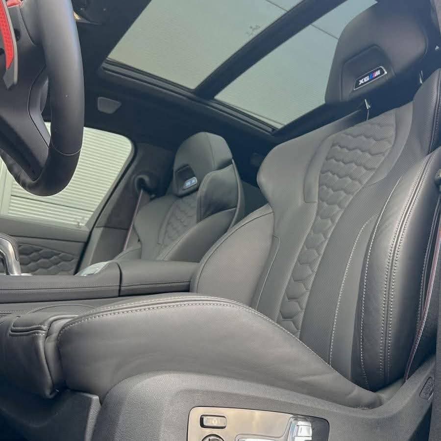 BMW X6 M Compétition B&W Panorama Sit-up 360° AHK