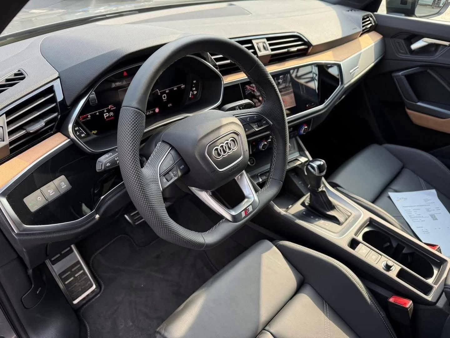 Audi Q3 SportBack 35 TFSi S-LINE