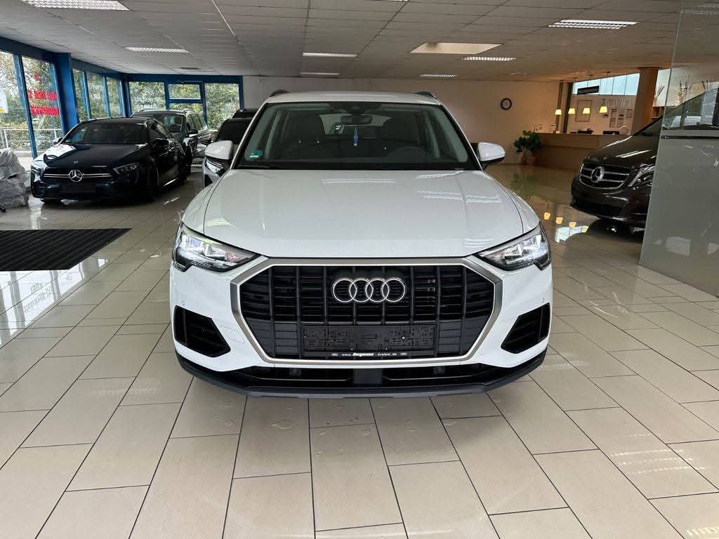 Audi Q3 35 TFSI TOT-WINKEL-AUT-VIRTUAL