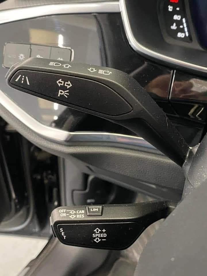 AUDI Q3 SPORTBACK 35 tdi 150 s tronic 7 s line sline exterieur/cuir/