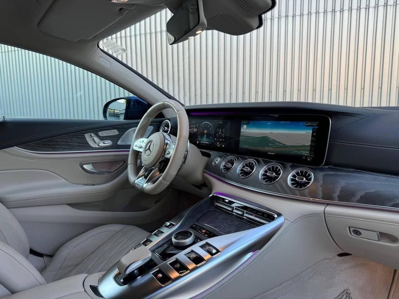 MERCEDES-BENZ AMG GT 4 63 S Limited