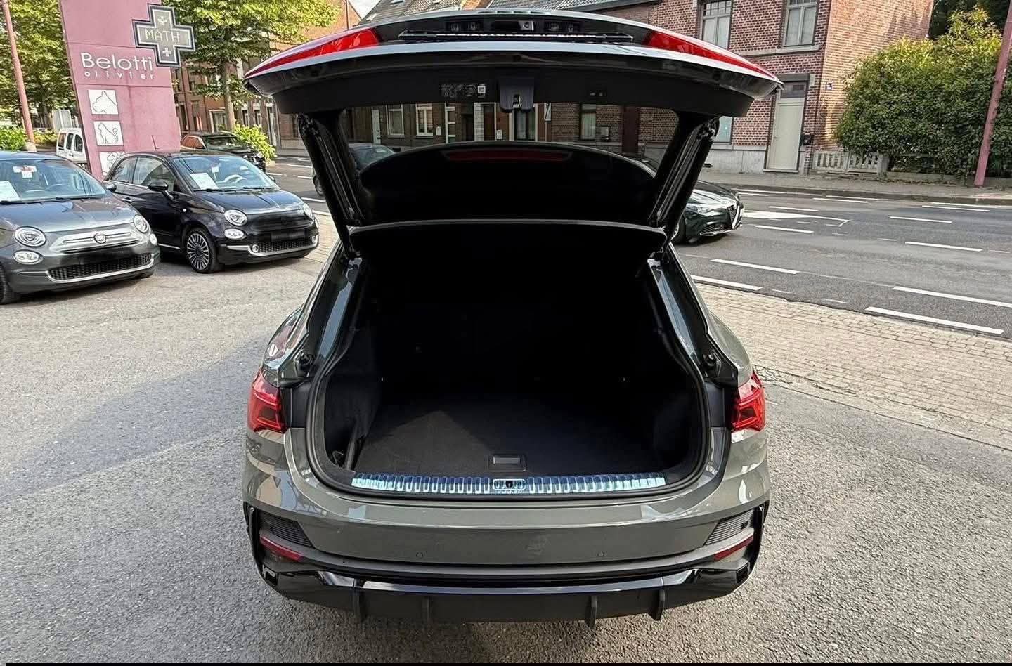 Audi Q3 SportBack 35 TFSi S-LINE