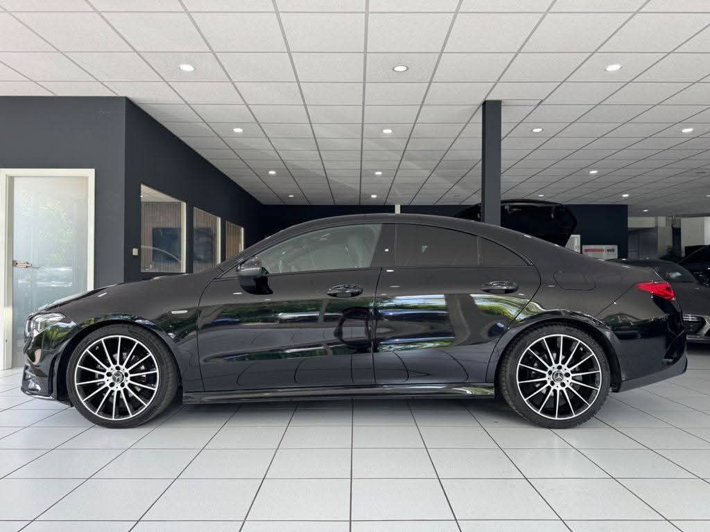 Mercedes-Benz CLA 180 Coupe Edition AMG AMBIENTE KAMERA WIDES