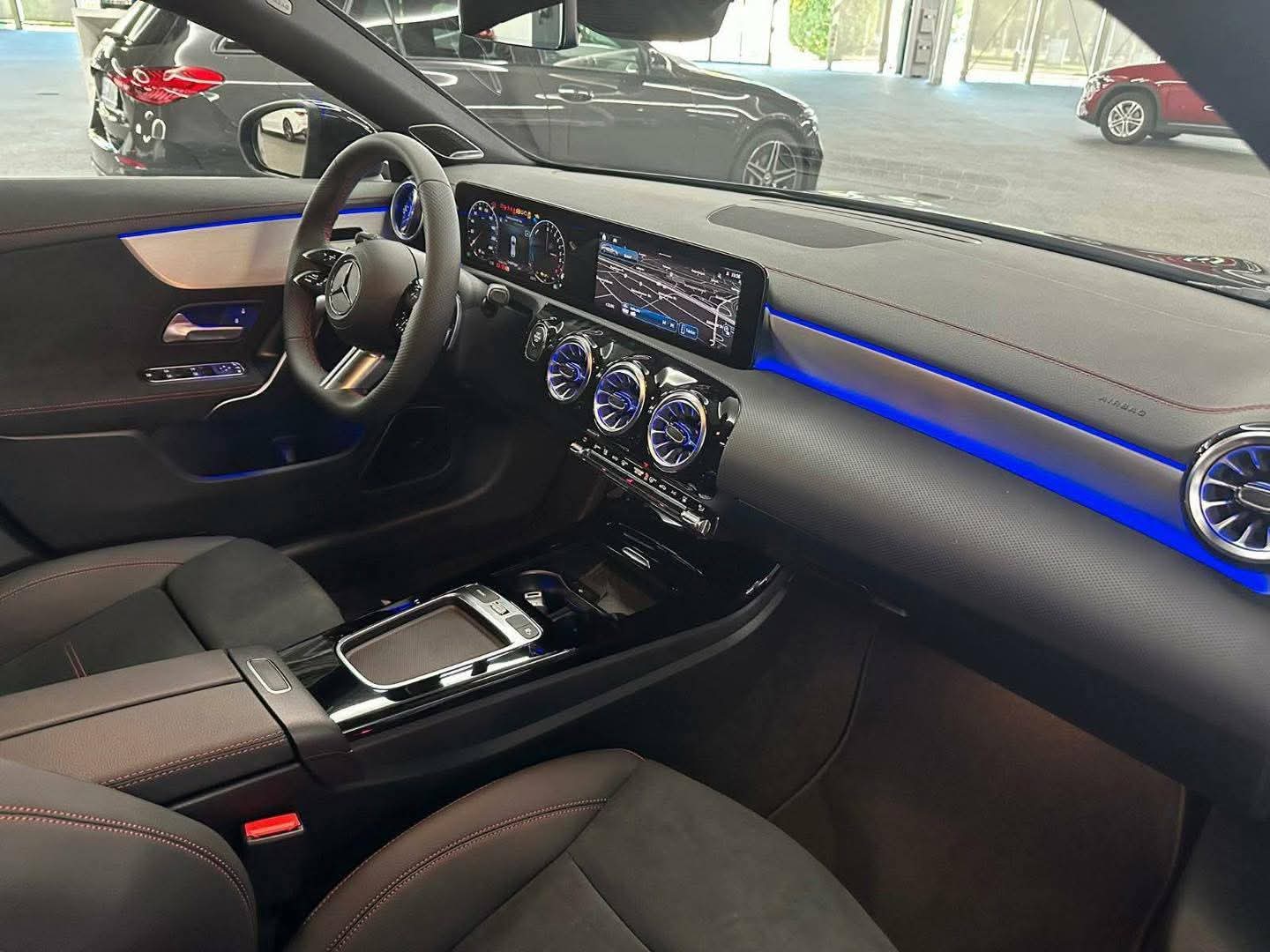 Mercedes-Benz CLA 250