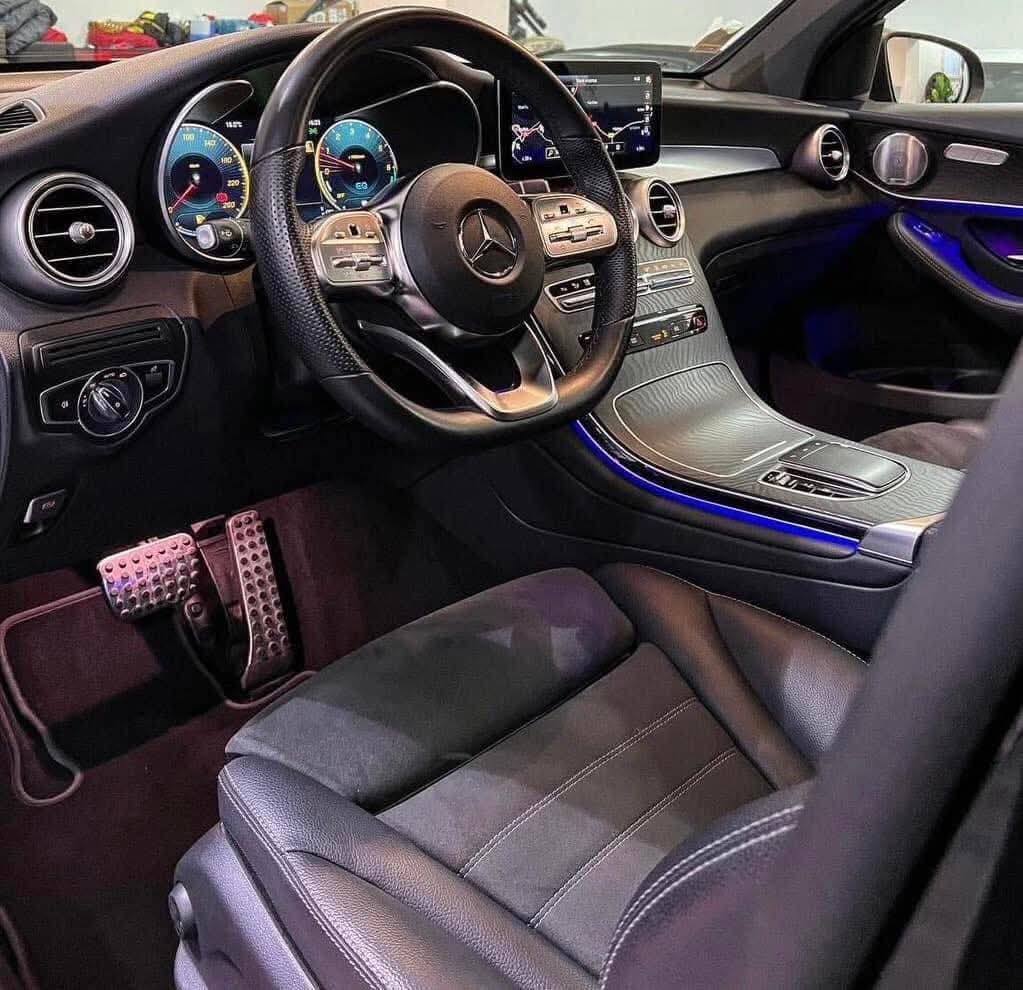 MERCEDES GLC COUPE 300de  AMG LINE EQ POWER