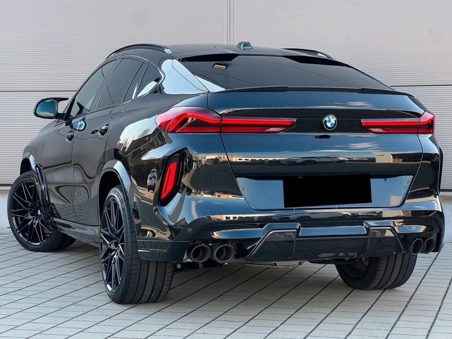 BMW X6 M Compétition B&W Panorama Sit-up 360° AHK