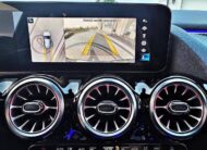 Mercedes-Benz GLA 200 D AMG Line | panoramique | full black | lumière ambiante