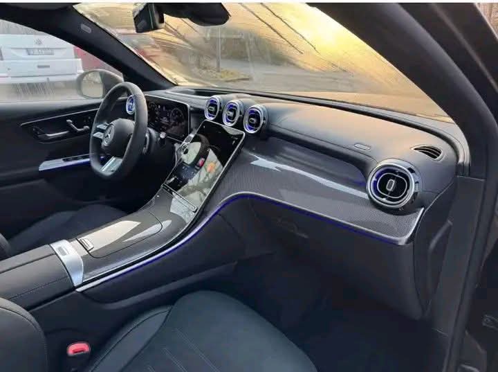 Mercedes-Benz GLC 220d 4M