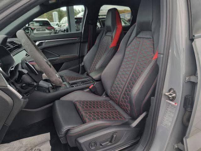 AUDI RSQ8 quattro tiptronic