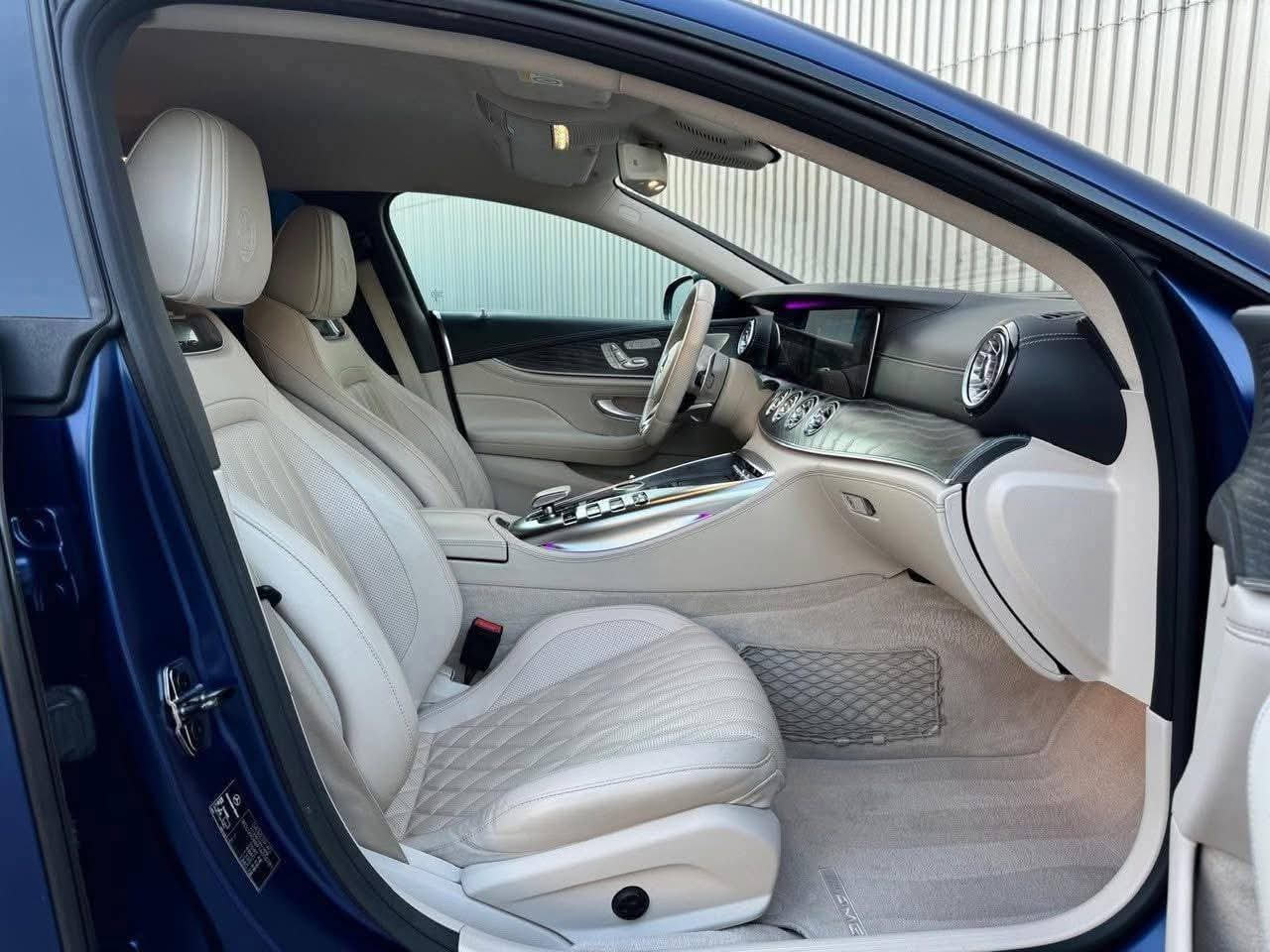 MERCEDES-BENZ AMG GT 4 63 S Limited