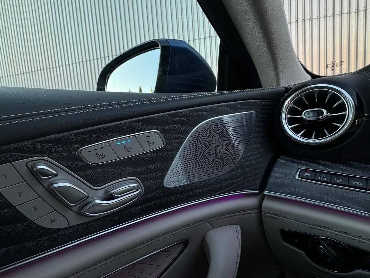 MERCEDES-BENZ AMG GT 4 63 S Limited