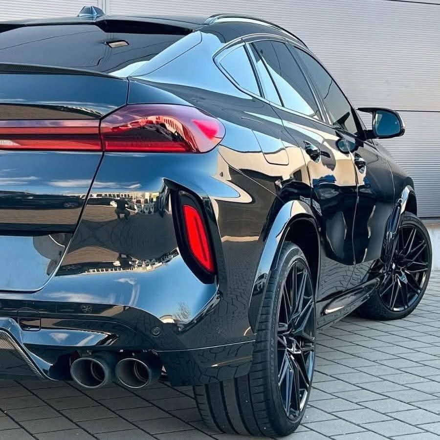 BMW X6 M Compétition B&W Panorama Sit-up 360° AHK